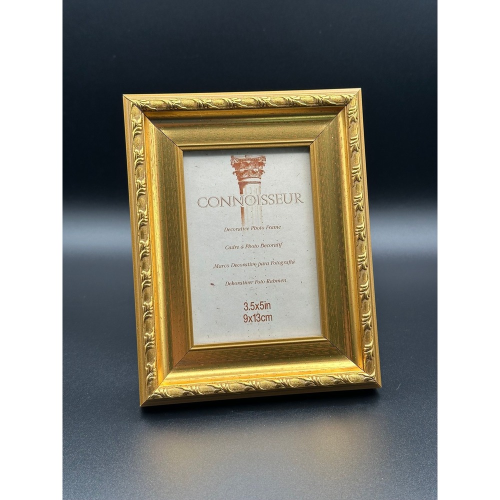 Connoisseur Gold Gilded Vintage Decorative Photo Frame 3.5x5 Tabletop USA